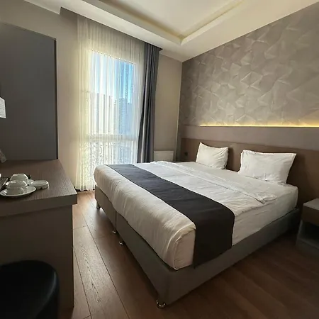 מלון Niconya Port Suite&hotel 3*