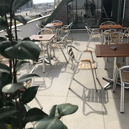 Hotell Niconya Port Suite&hotel