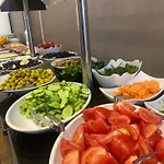 尼康亚港口套房及酒店 酒店