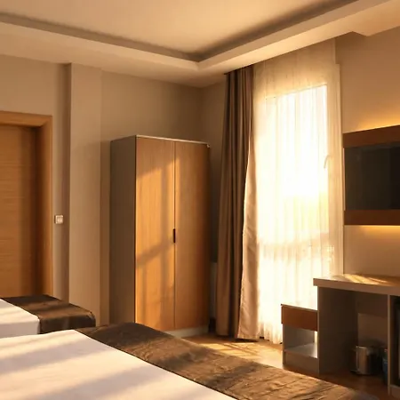 Hotel Niconya Port Suite&hotel 3*